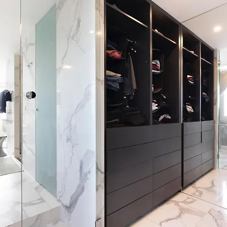 Apartment Luxury 406m2 For 8 With 3 Balconies Puteaux