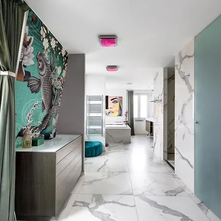 Apartment Luxury 406m2 For 8 With 3 Balconies Puteaux